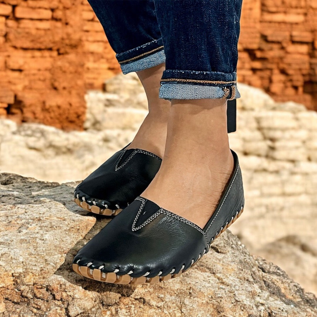 Spring Step Kathaleta Black Leather Slip-On